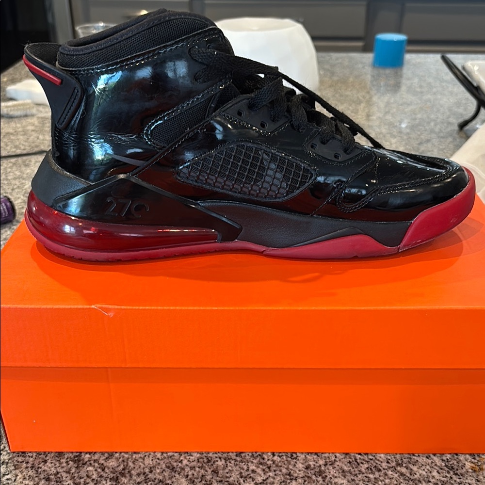Jordan Mars 270 Patent Bred
